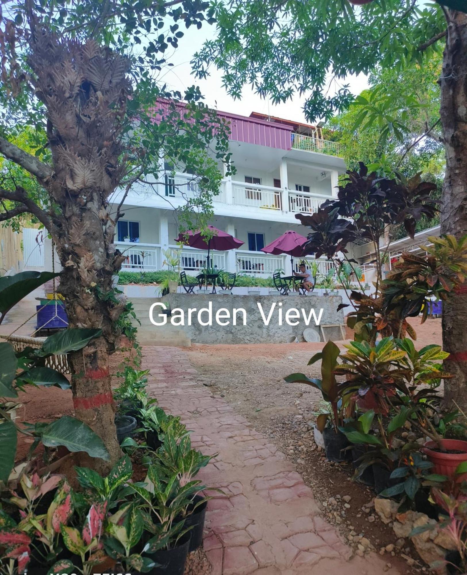 Ani Marie Guest House Coron Esterno foto